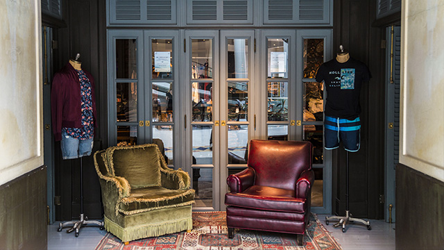 Hollister Nantes